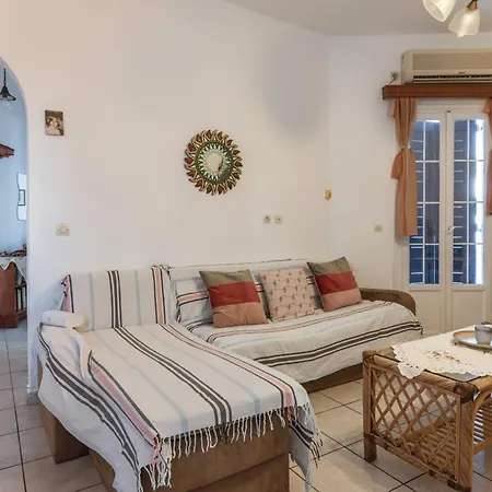 Nyaraló Charmante Tínos